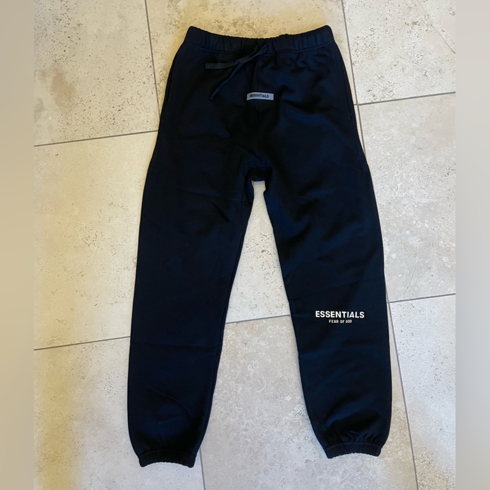 Essentials jogger sweatpants (read description)